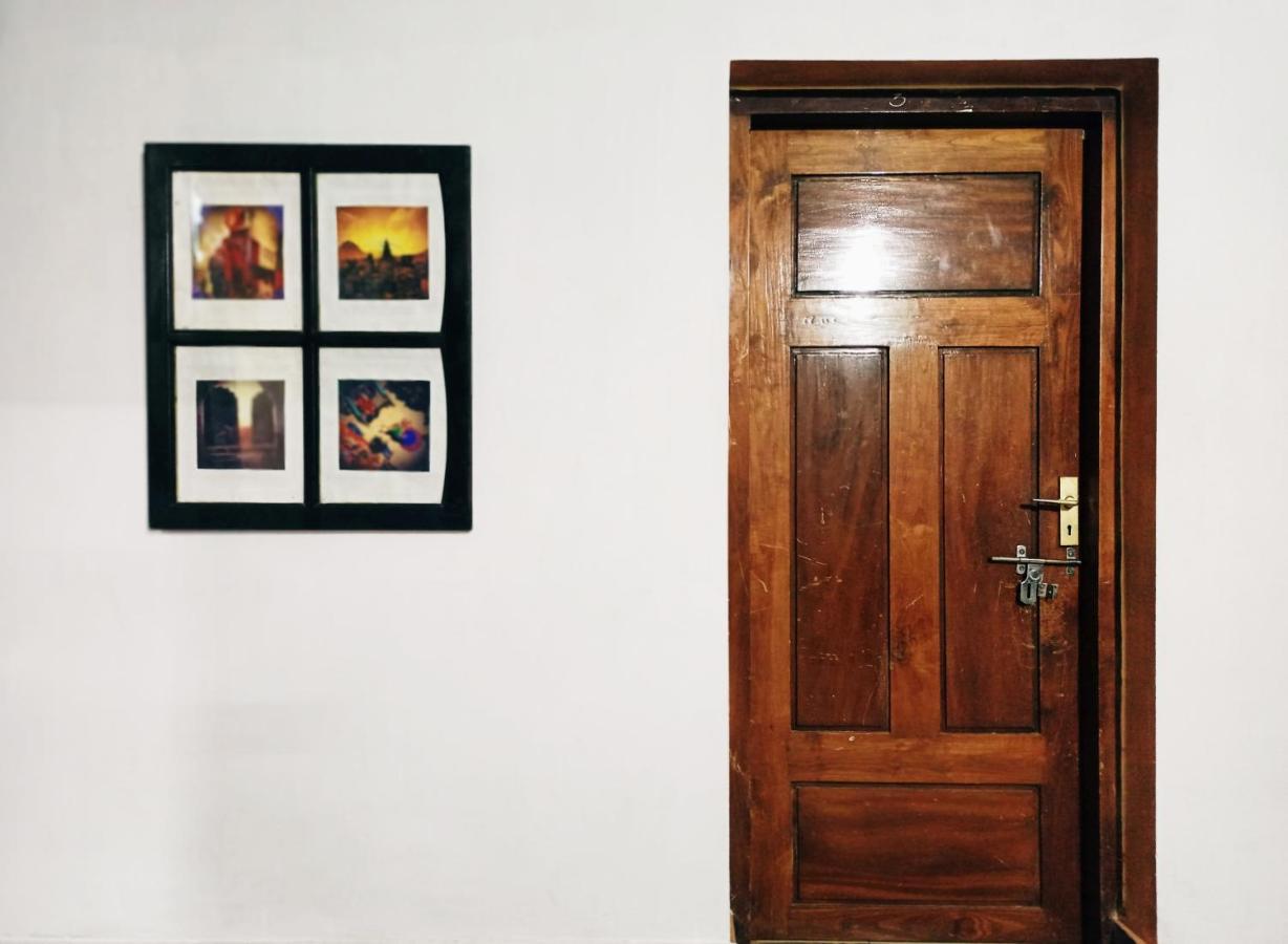 Appartement Ritas à Varkala Extérieur photo